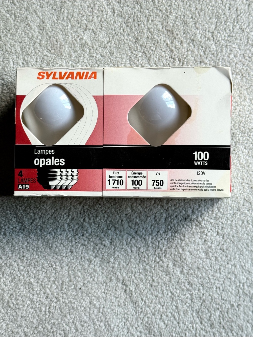 NEW Sylvania A19 100W Light Bulbs - White (4 Pack)
